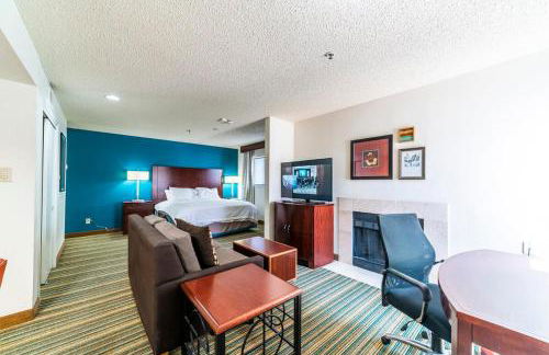 Metro Extended Stays Phoenix - Photo 27