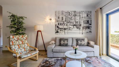 George's Quinta das Palmeiras, a 2 bedroom apartment in luxury complex, walking distance to town - Foto 4