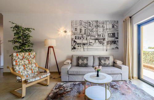 George's Quinta das Palmeiras, a 2 bedroom apartment in luxury complex, walking distance to town - Foto 4