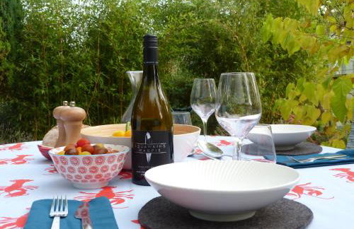 Somerset Lodge, a secret hideaway - Photo 30