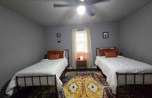 4 bedroom pet friendly grill under 5 min to airport and Choctaw Casino - Foto 36