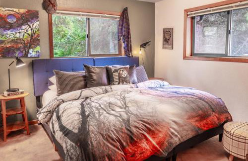 Hot Tub & Game Room in Large Ocean Front Home! Second Story - Foto 11