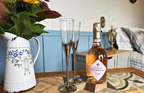 Luxury Shepherd Hut in the Peak District - Foto 11