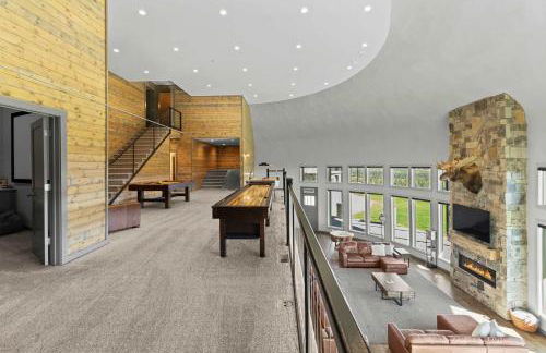 West Cabin- Yellowstone Family Retreat- Sled Hill - Foto 53