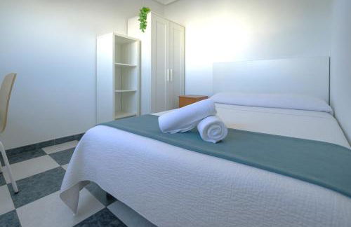 Apartamento Martínez Campos - Playa La Caleta - Foto 4