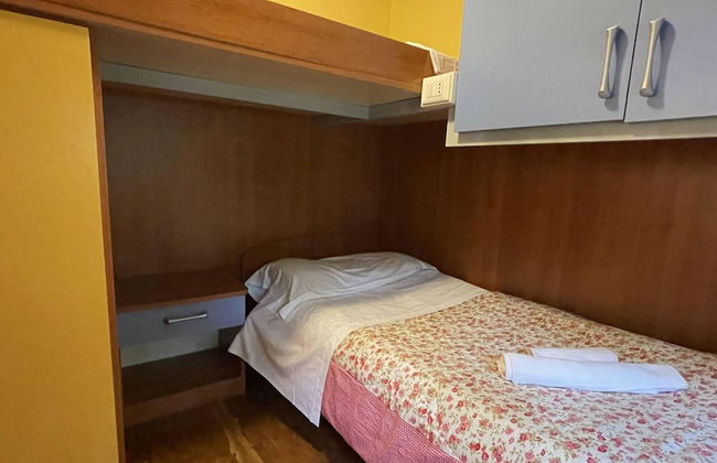 Snug Mobile Home in Toscana With Garden - Photo 4