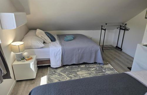 Grey House with heated pool Kričke Drniš - Foto 21