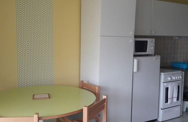 Cosy Cottage in Sauze-vaussais With Shared Pool - Photo 2