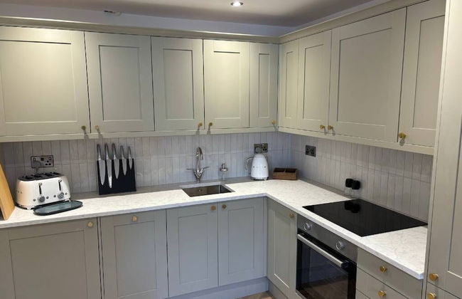 Charles Hope Salisbury Centre - Photo 20