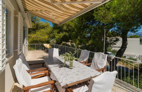 Nice Home In Splitska - Supetar - Photo 2