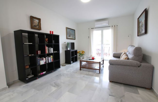 Luxury 4 Pers Apartment in Alhaurin de la Torre - Foto 11