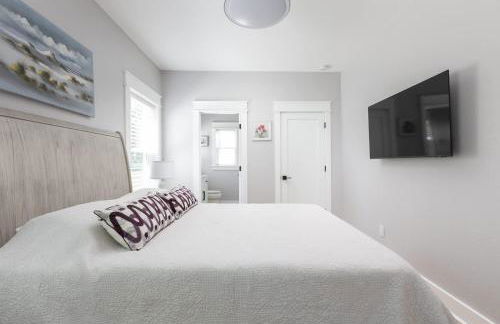 Modern Home in the Heart of KDH Minutes to Beach - Foto 29