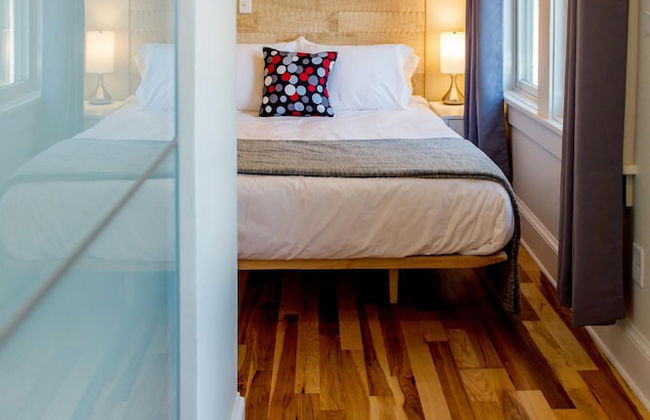 Downton Annie Apartment One 2BD 1BA Parking - Foto 22