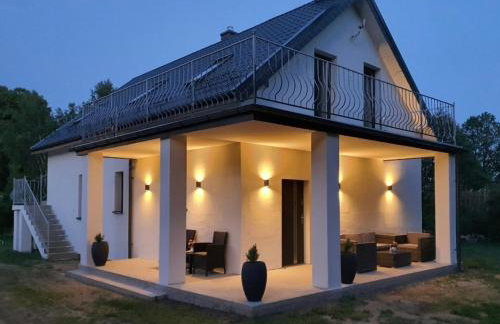 Dom wczasowy , nad jeziorem z możliwością wędkowania do 7 osób - Foto 1