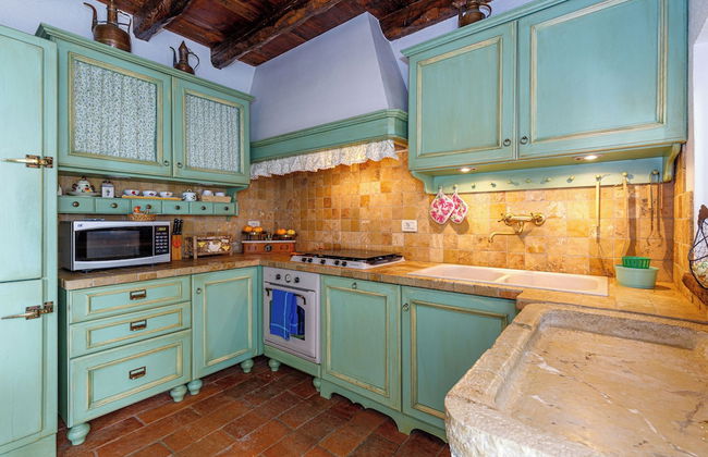 Villa Formaga- Relax and View Lake - Photo 4