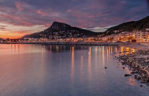 NEW! Apartamento con piscina y balcón a 2 minutos de la playa. WI-FI - Foto 43