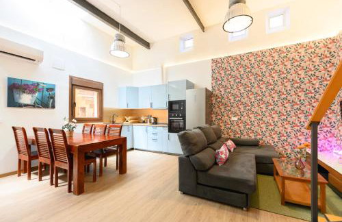 Dúplex Moderno con 2 Dormitorios, Cocina Equipada Confort y Estilo Temporal CAÑ220 - Foto 9
