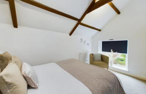 Charming 3 Bedroom Home in the Heart of Stanhope - Photo 11