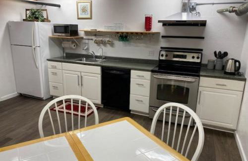 Spacious lower level living all for you! - Foto 15