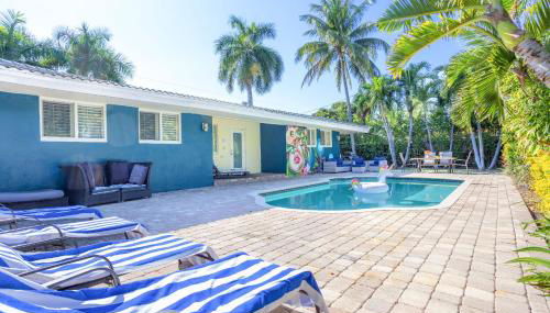 Spacious 3-Bedroom Villa with Heated Saltwater Pool and Fenced Yard in Oakland Park - Foto 2