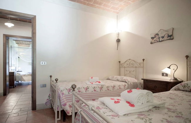 Azienda Agricola e Agriturismo Vallorsi - Foto 4