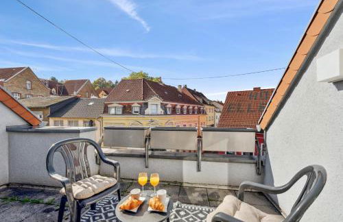 Gelbe Koffer - Vintage Maisonette Neunkirchen - 2 SZ - Self-Check-in - Balkon - Parkplatz - 1 km zum Zentrum - bis 4 Pers - Foto 6