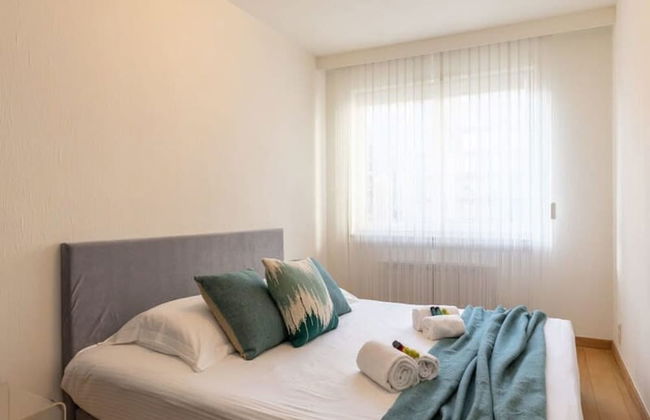 Modern Apartment at the Beach With Parking - Foto 29