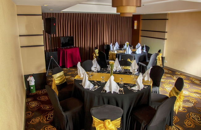 The A. Venue Hotel - Photo 37