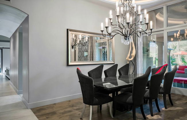 Preston by Avantstay 6BR Desert Oasis w/ Basketball Court, Pool & Hot Tub - Foto 25