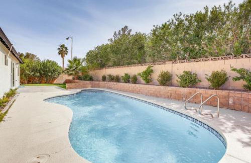 Pet-Friendly Las Vegas Home with Pool 4 Mi to Strip - Foto 1