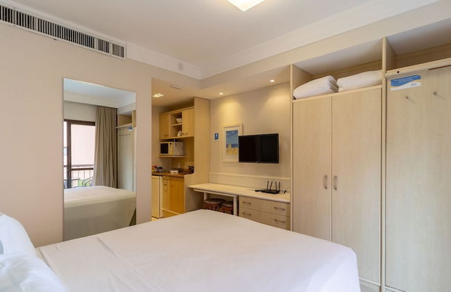 Estúdios Modernos em Resort pé na areia - Jurerê Beach Village JBVJR - Photo 11