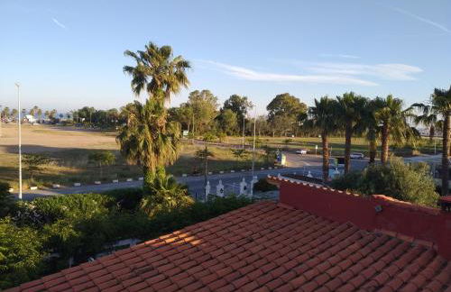 Apartamento con terraza y vistas al mar - Foto 35