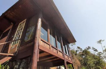 Chalé Pakere Bellavista - visão magnífica do vale e montanhas a mais de mil metros de altitude, wi-fi, sauna, piscina e água de nascente - locação do chalé sem prestação de serviços - Foto 5