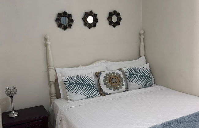 Adorable 1Bed Cottage Walk to the Beach - Foto 5