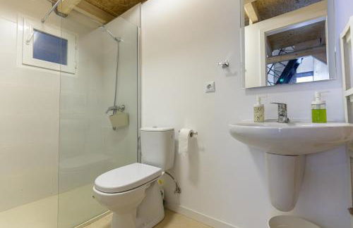 Soho Boho Apartments - with sunny rooftop terrace and fiber optic internet - Photo 70