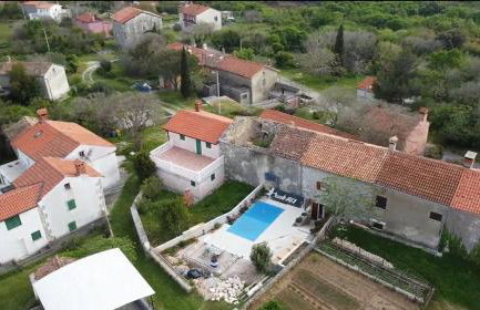 Bonvivan House - Photo 6