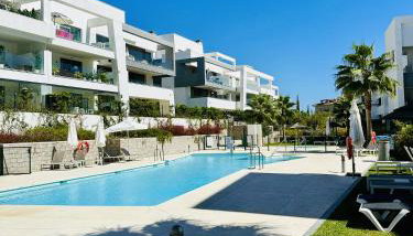 ViVi Homes - Sol Garden Pool, Terrace & Golf - Foto 1