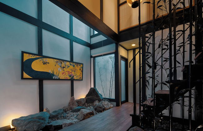 KIRAKU KYOTO RINPA - Foto 6