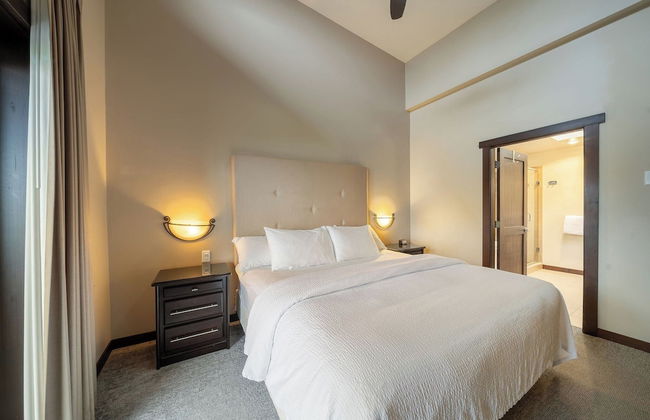 Sunrise Ridge Waterfront Resort - Photo 21