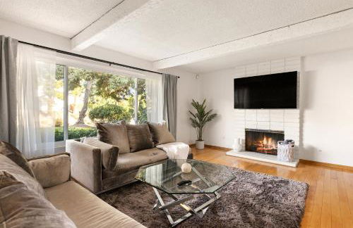 Adorable 4 bedroom home with Pool & more - Foto 6