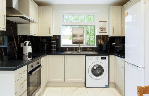 2-Bedroom Garden Flat - Modern, Bright - A - Foto 7