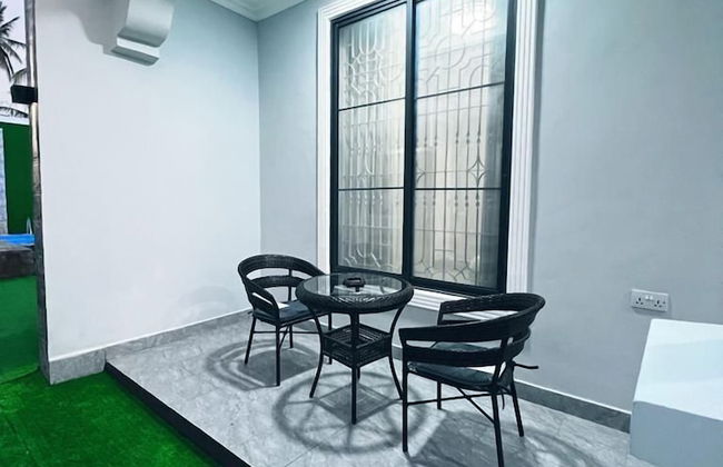 Greenlight Apartments - Photo 6