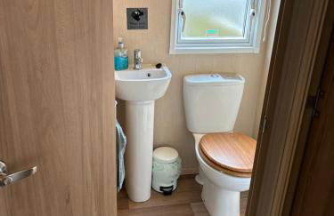 Woodpecker lodge, Camelot Holiday Park, CA6 5SZ - Photo 4