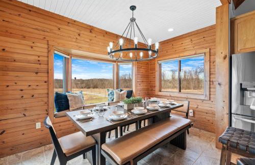 1-Mile to Road America, 2-Miles to Elkhart Lake - Foto 2