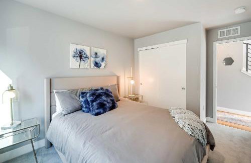 Heated Rooftop Deck and Mtn Views Denver Retreat - Foto 27