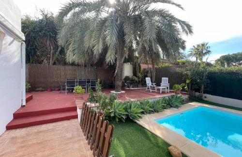 CHALET en la PLAYA CON PISCINA, Premiado en 2026 !!! - Photo 25