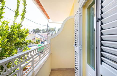 Citrus Residence, Serene Lemon Blossom Villa - Foto 24