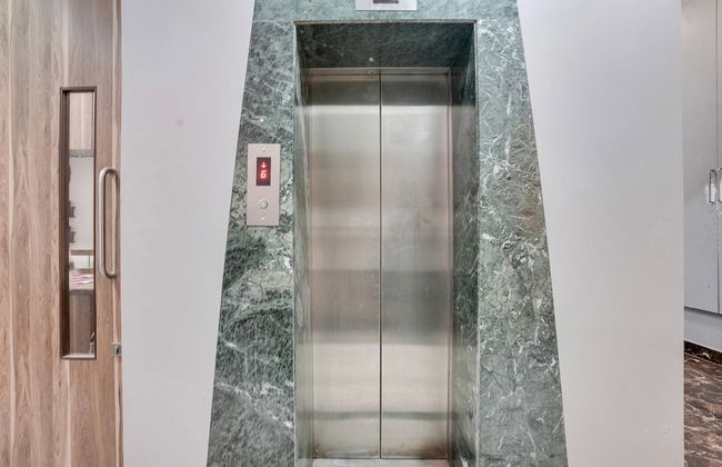 Cozy Stays at Ville Parle Mumbai - Foto 25