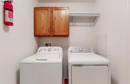 South Hampton --- 37923 Greenwich Ln - Photo 18