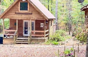 The Snug Nest Nestled in Canopy Woods - Foto 13